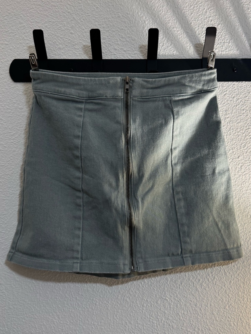Charlotte Russe Sage Green Front-Zip Panel Mini Skirt